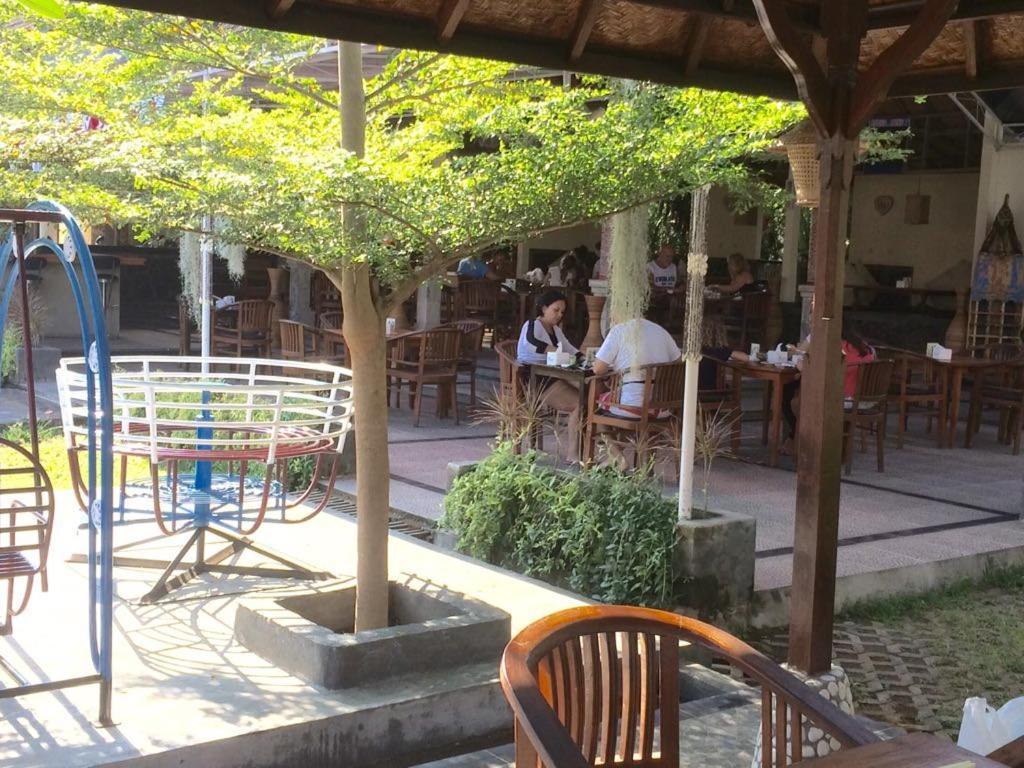 阿斯塔纳酒店 罗威那 外观 照片